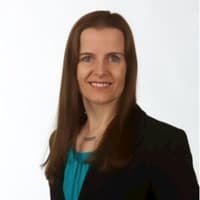 Tracy Smith headshot