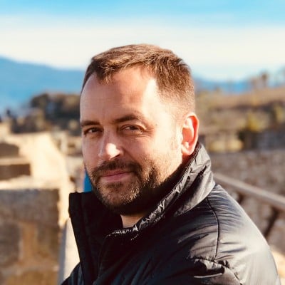 ben marks headshot-35902