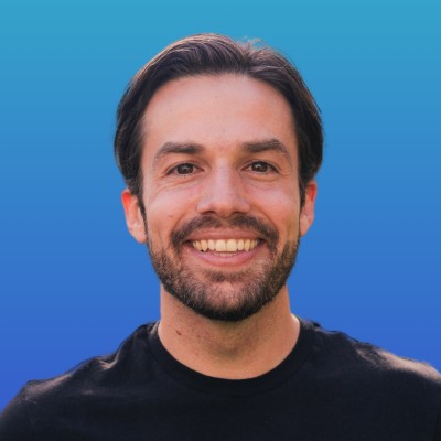 connor gillivan headshot-59557