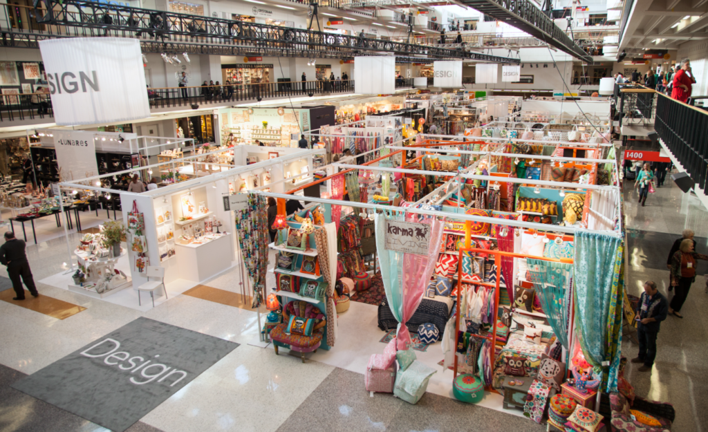 Les stands du salon Apparel & Accessories Market au Dallas Market Center