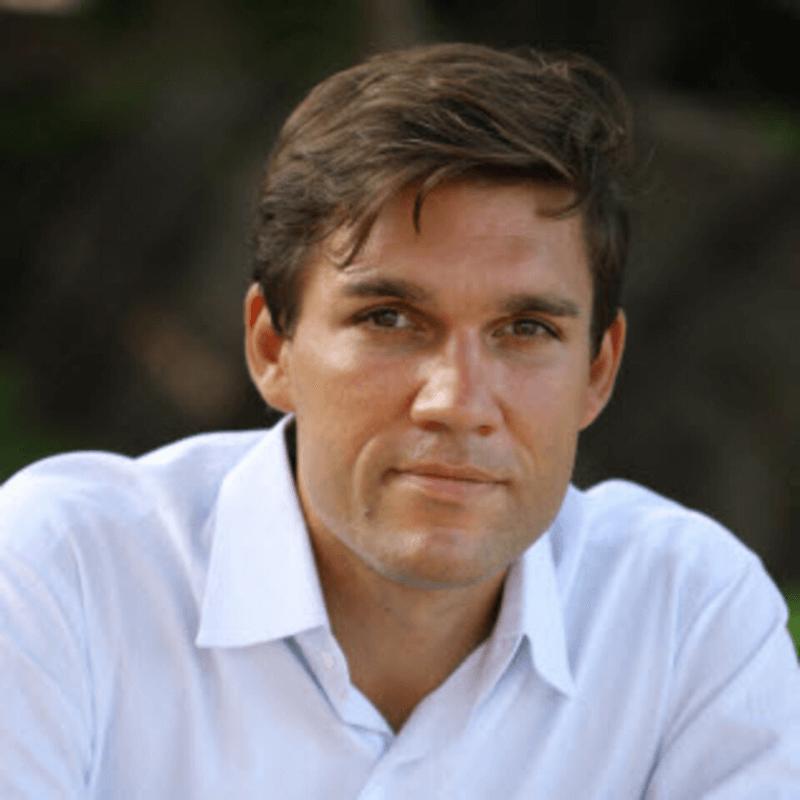 Secrets To Scaling Your Ecommerce Brand, ecommerce marketing podcast