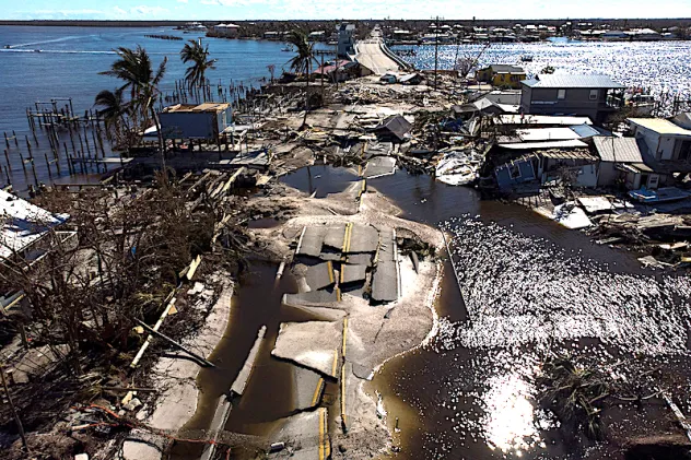 Natural disaster damage screenshot hurricane ian florida 2022